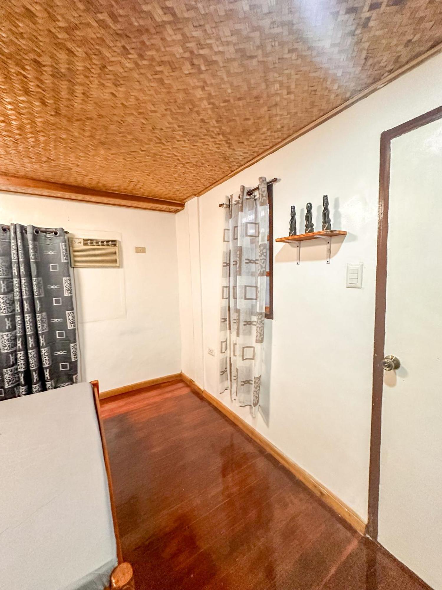 Hangout'S Hostel 爱妮岛 外观 照片